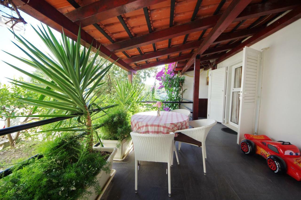Apartments Villa Hraste Hvar 赫瓦尔 外观 照片