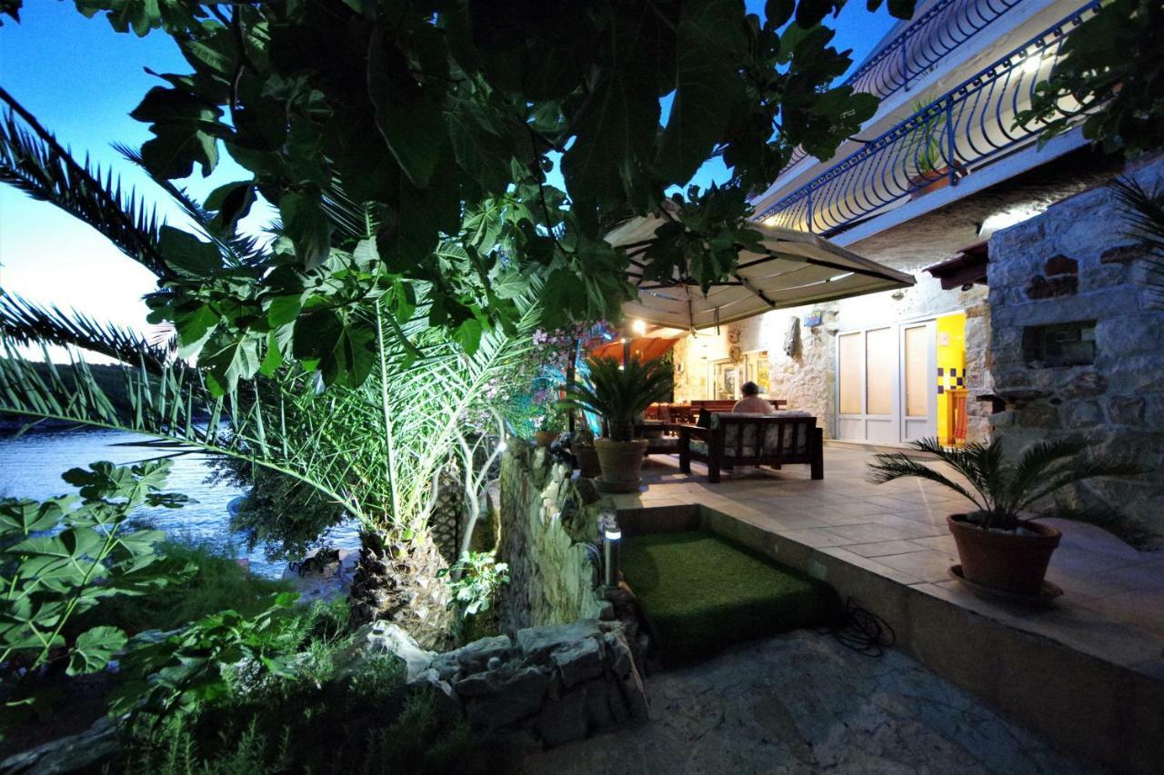 Apartments Villa Hraste Hvar 赫瓦尔 外观 照片